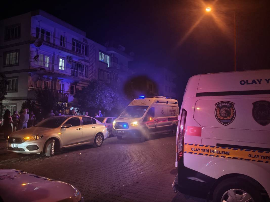 Sır ölüm! 77 yaşındaki öğretmen 4 kat aşağıya düşerek öldü 3